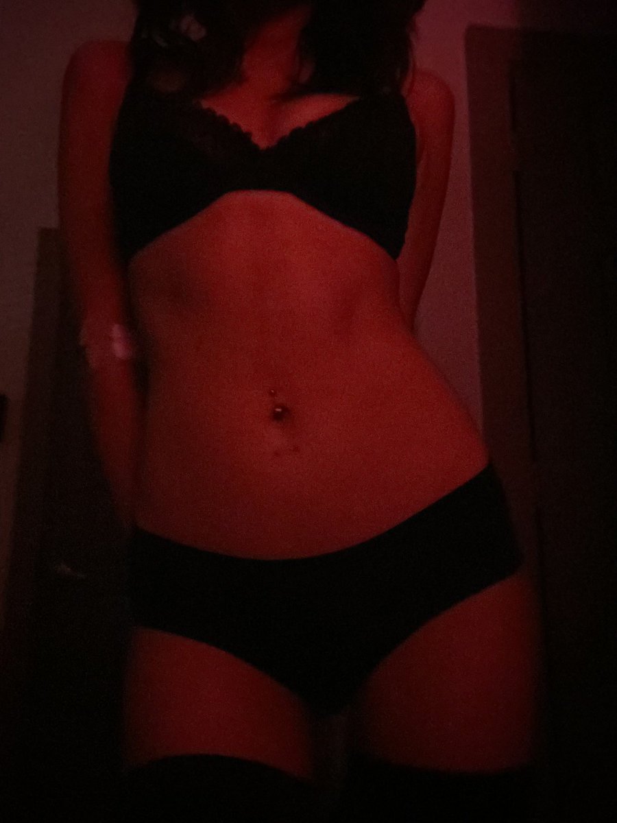 adrxbunny's tweet photo. see me collab  only on my onlyfans 🕷️ https://t.co/Tyb32te3oA