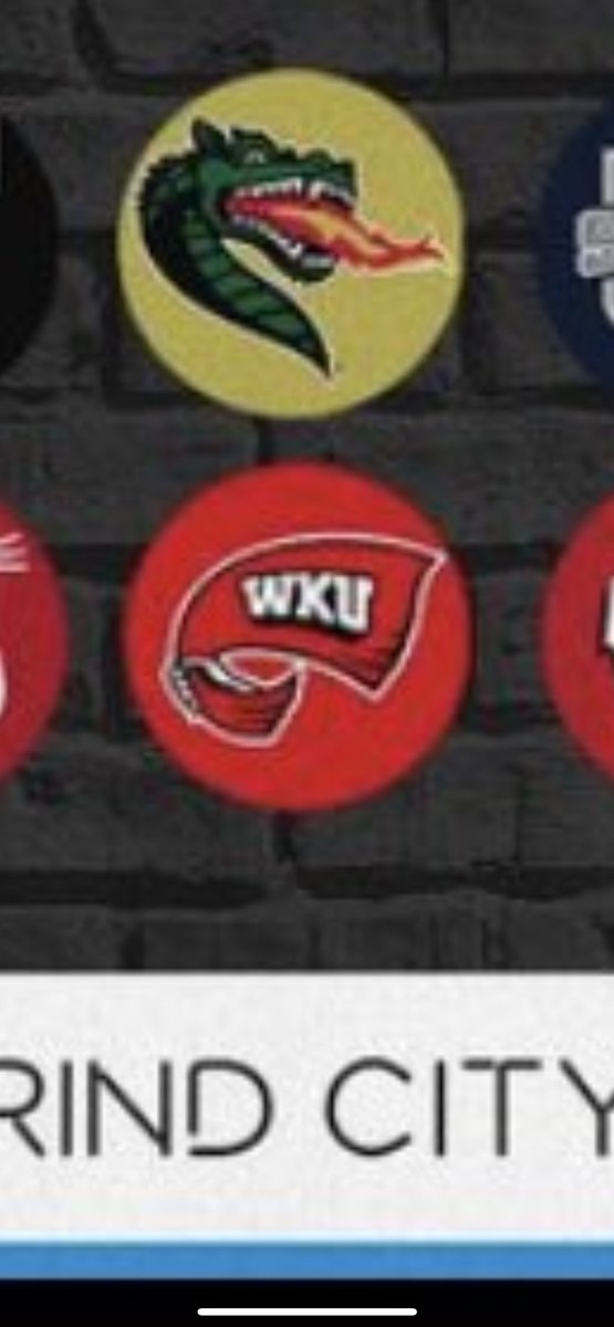 𝓪𝓿𝓮𝓻𝔂 tweet media