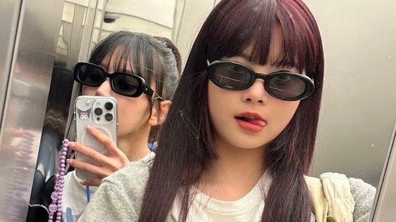 happiest birthday to our beloved flower, sakura !!! we love you so much <3 plz be happy and healthy !

#봄은언제나_꾸라로가득해 
#EndlessLoveForSakura