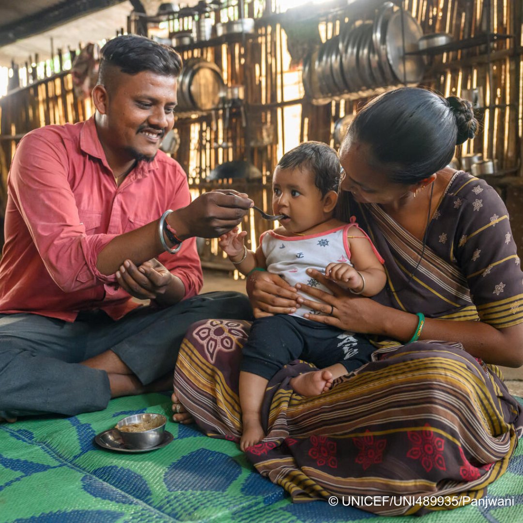 Mamta and Jayesh Tadvi embraced the advice from Anganwadi Workers to introduce complementary feeding along with breastfeeding when their little daughter Nitya completed six months. Embrace the timely introduction of complementary food and feeding to raise healthy children.…