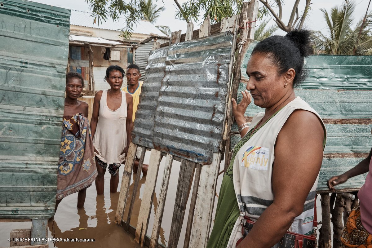 This World Social Work Day, we recognize unsung heroes like Yvette – a social worker in Madagascar. After Cyclone Freddy, despite being impacted herself, she provided psychosocial support to those affected in her community and beyond. #WSWD2024