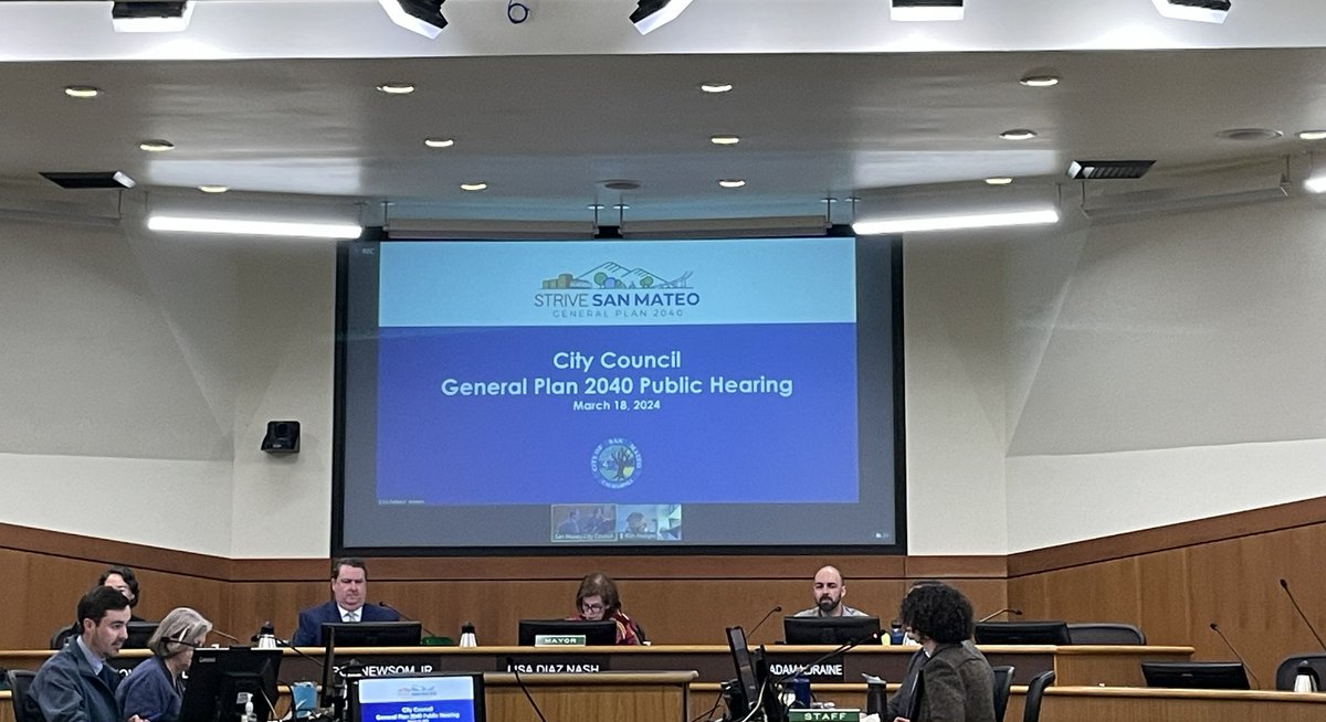 cafedujord's tweet photo. Evening, folks.  After 6 years and countless hours at meetings and community events, I'm at San Mateo City Hall tonight for the final vote on the General Plan 2040.

I won't sugarcoat it: the plan is, in my opinion, a missed opportunity and a huge disappointment. 🧵 https://t.co/uxcwgEPN6D