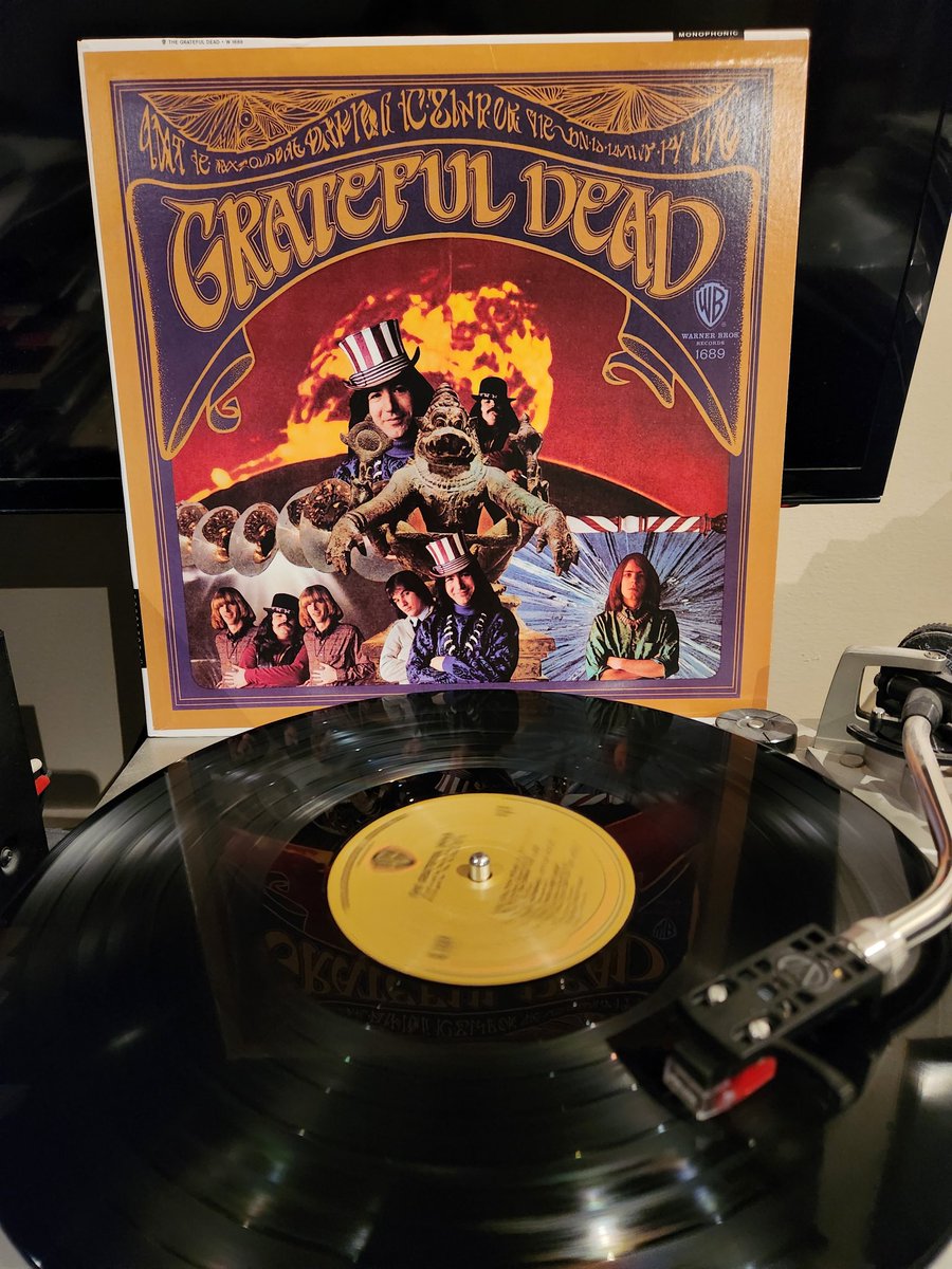 This 2011 RSD mono reissue of The Grateful Dead's self titled debut album is the best I've heard it. Classic early album from the Dead! 
#TheGratefulDead #CreamPuffWar #TheGoldenRoad #vinylrecords