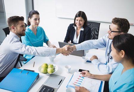pharma_outlook's tweet photo. Indian Pharma Embraces UCPMP Guidelines for Ethical Marketing
News: https://t.co/2gzs2iyuXC
#PharmaceuticalMarketing #UCPMP #Indianpharmaceutical #ECPMP #pharmaceuticalmanufacturers https://t.co/GZYQoLu7Yb