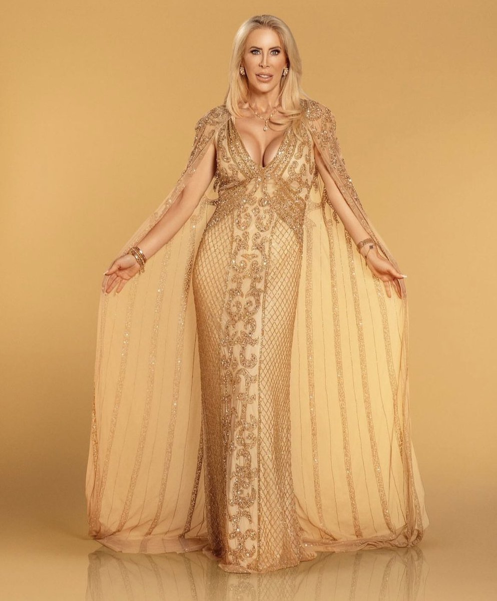 Erika Jayne’s $750k Earrings tweet media