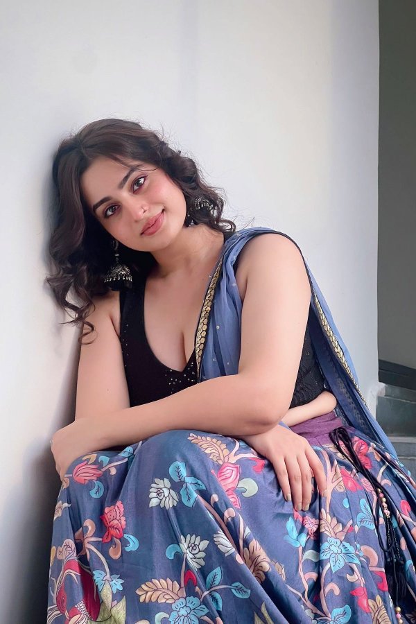 GJAdikQWAAAfw2g?format=jpg&name=900x900