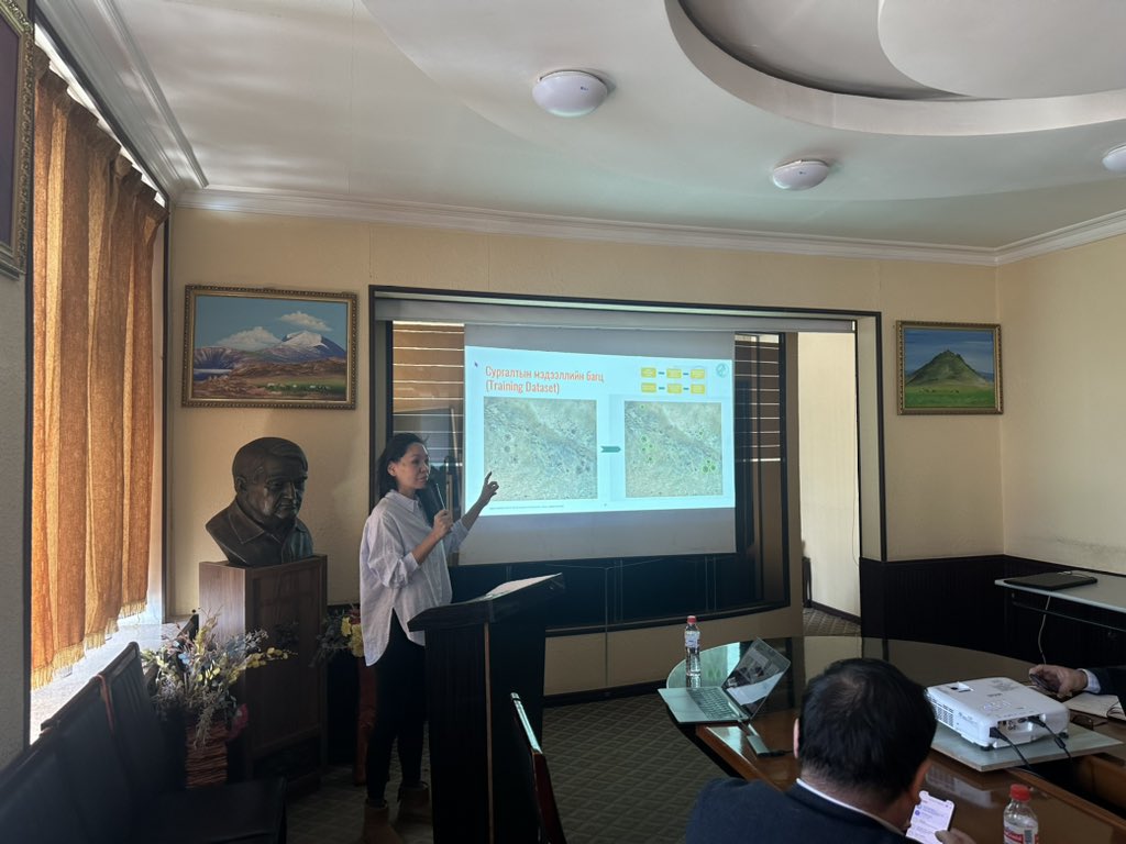 MAPSS_Project's tweet image. MAPSS 2nd annual workshop in Ulaanbaatar, sharing #digitalarchaeology and #culturalheritagepreservation methods with our wonderful partners at the Mongolian Institute of Archaeology and National Center for Cultural Heritage.