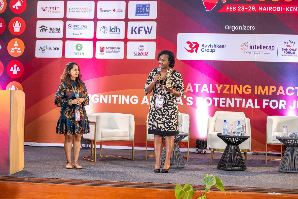 Glimpses from 29th Feb Day 2 of #SankalpAfrica2024 

In the pic - Judy Njogu Mokaya from Vunapay won the prestigious Tech Revolution Challenge  2024

Pat Okelo , Founder, Conference in a Box and Joyce Wambui Kamande, Co Founder, COO , Safi Organics Ltd announced the winner.