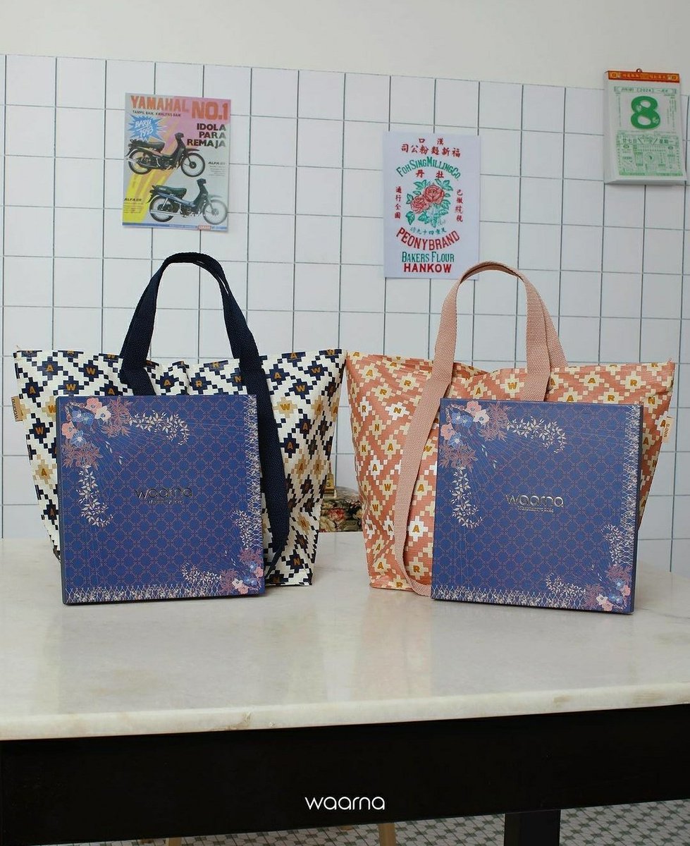 WaarnaOfficial's tweet photo. Get a FREE woven bag + custom box for every purchase of 2 items and above from the Cerita Kita Collection 🥰

Shop now on https://t.co/TeOLGs5I0h https://t.co/0HRO6pZCXe