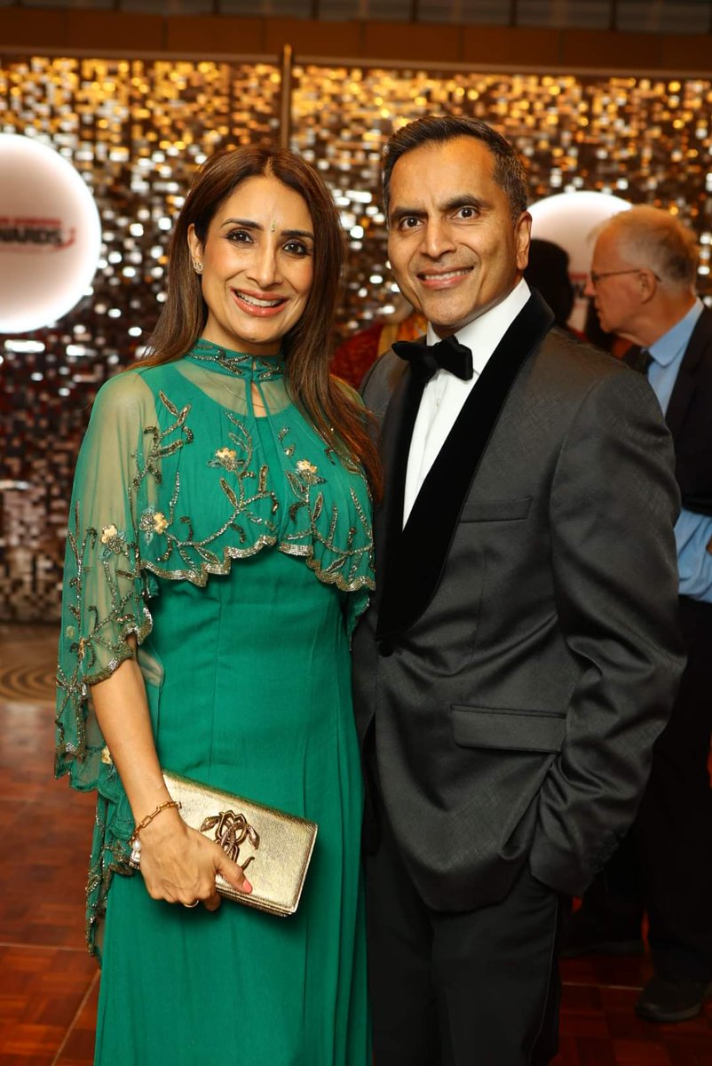 Avnish & Anita Goyal at the #AsianAchievers🥂 ...𝗔𝘃𝗻𝗶𝘀𝗵 received CBE for his services to social care & philanthropy. He is also the chair of Care England & Chair @hallmarkcare 𝗔𝗻𝗶𝘁𝗮 is currently Vice President of Barnado’s & patron for Binti International @anitagoyal_