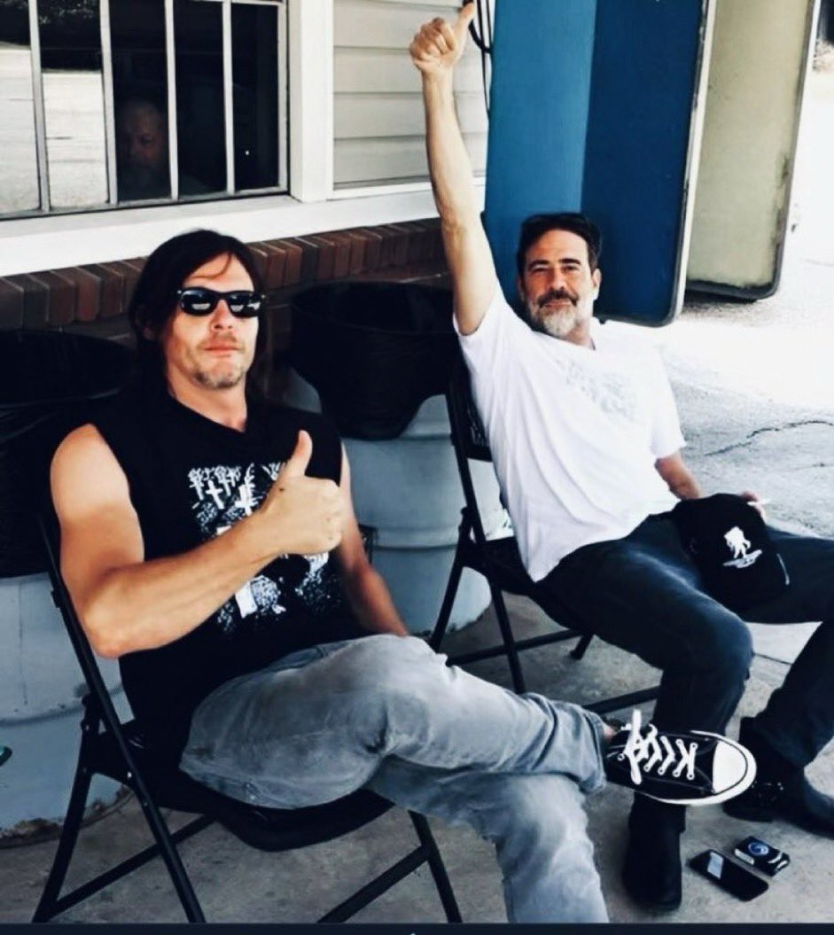 Good morning and happy Tuesday beauties..yay we made it through Monday..another day has arrived.. anyway hope everyone have an awesome day 🖤😎🤘

#HappyTuesday #newday #newpossibilities #JeffreyDeanMorgan #NormanReedus