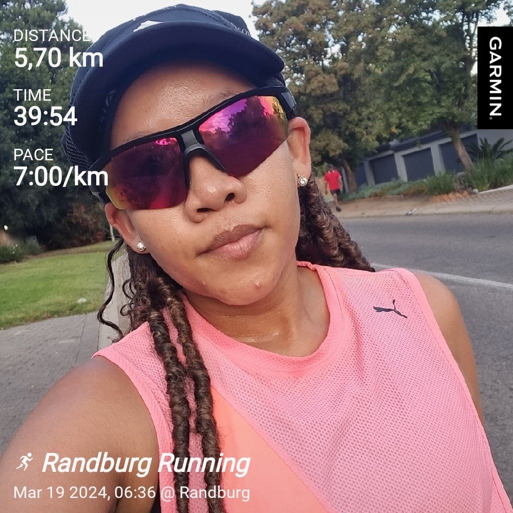 premeditatedgal's tweet photo. Girlie tried again today😅 cos nothing is ever achieved without trying..skin is almost clearing and momma is happy. #HappyChooseDay #RunningWithTumiSole #FetchYourBody2024 
#runningmom 
#strollermom https://t.co/3ZRuJRAvdU