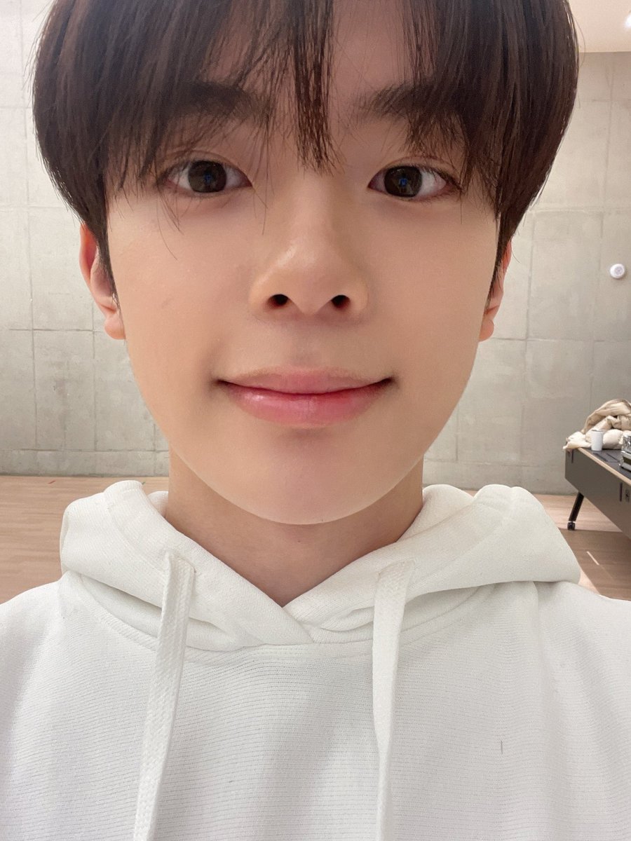 by_verivery tweet picture