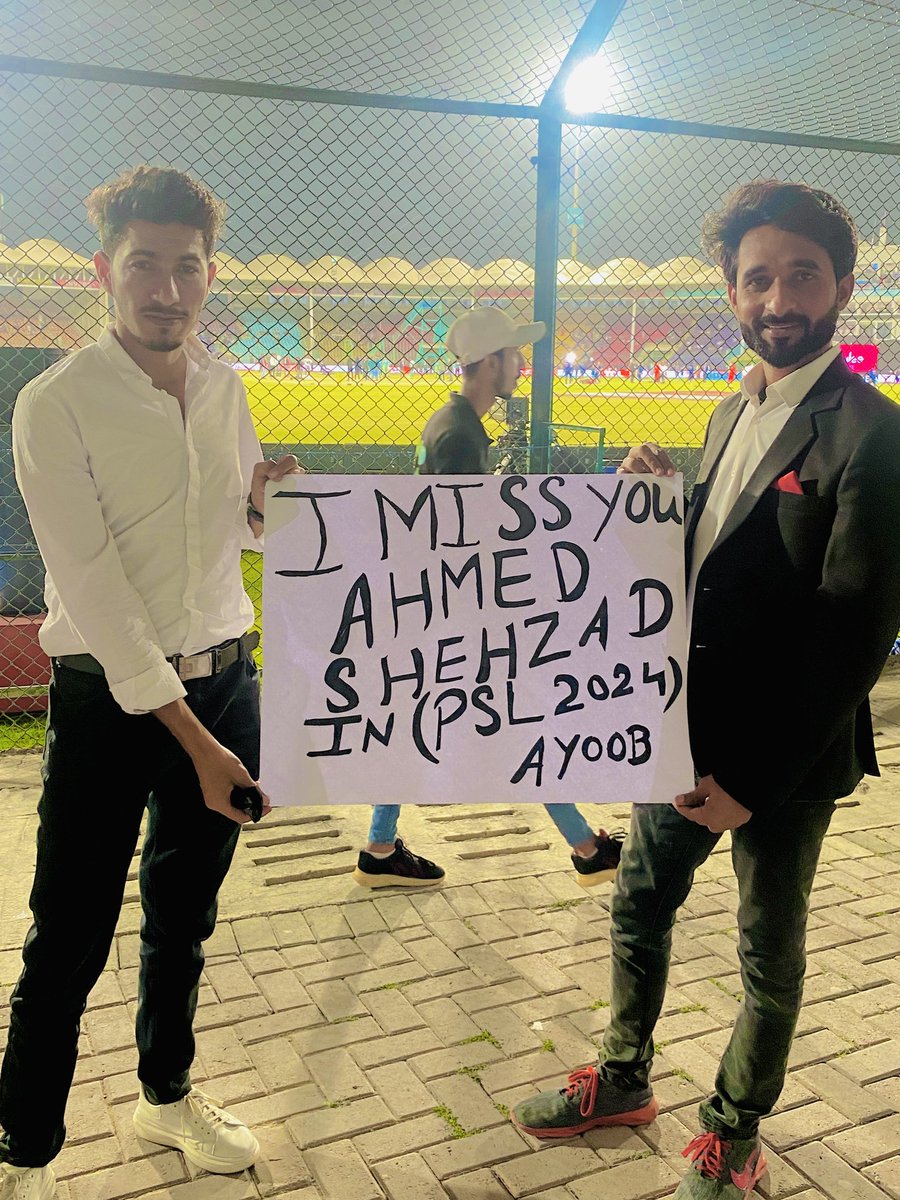 Ayoob_786's tweet photo. Love For Only @iamAhmadshahzad 💯✨🏟️
In Karachi Stadium 🏟️ https://t.co/FEU5VjPk3w