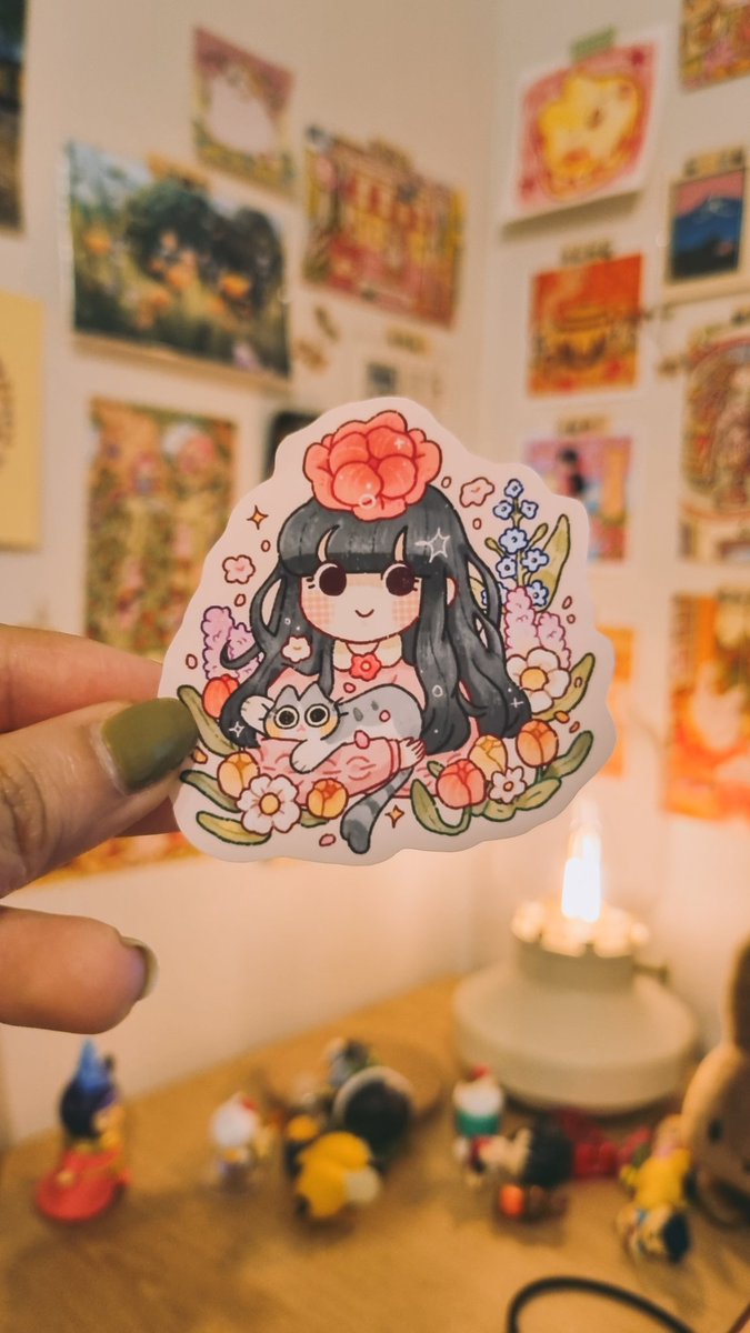 This sticker is in this month's patreon mail 🌸🩷🌷