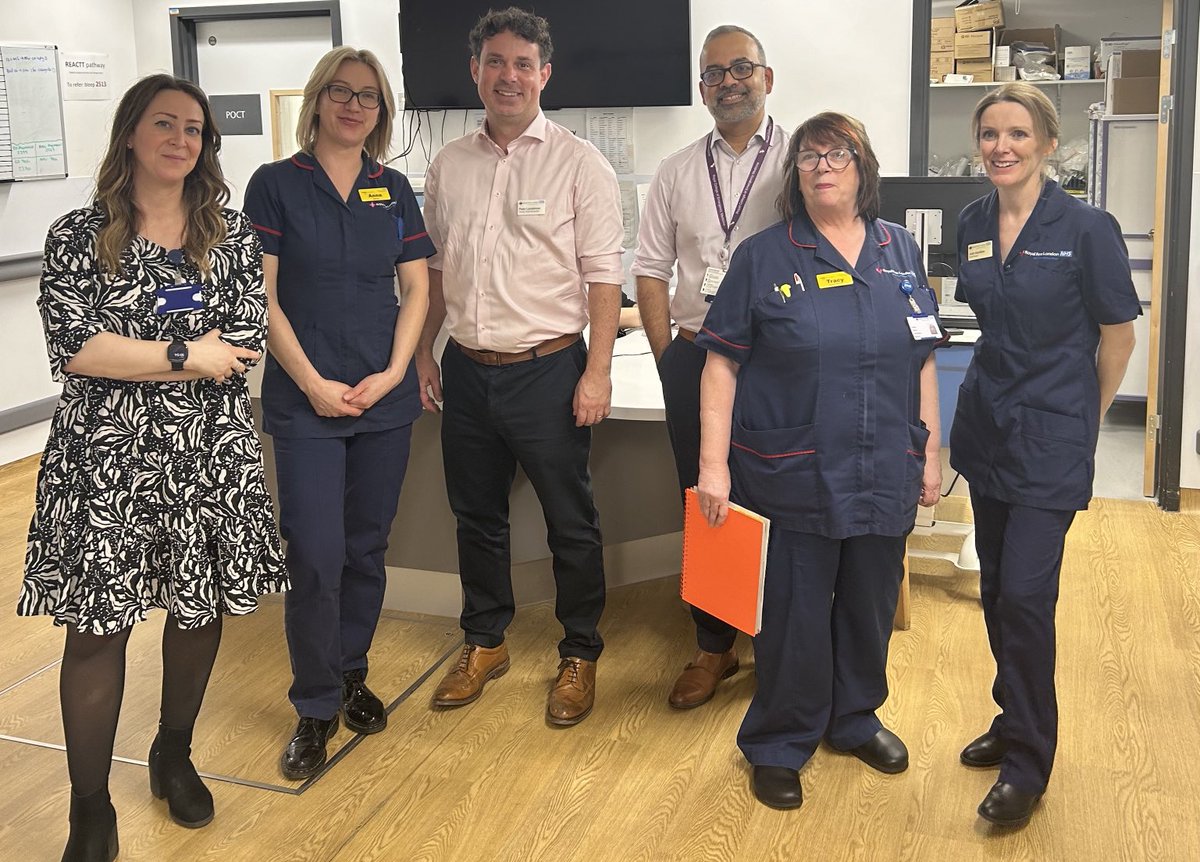 Yvonne Goddard (@yvonnegoddard5) on Twitter photo Great to catch up with our Chief Nurse and Group Chief Executive at Barnet Hospital today <a href="/RoyalFreeNHS/">Royal Free London</a> <a href="/JAHamilton1974/">Julie Hamilton</a> <a href="/RFLchiefexec/">Peter Landstrom</a> Great to catch up with our Chief Nurse and Group Chief Executive at Barnet Hospital today <a href="/RoyalFreeNHS/">Royal Free London</a> <a href="/JAHamilton1974/">Julie Hamilton</a> <a href="/RFLchiefexec/">Peter Landstrom</a>