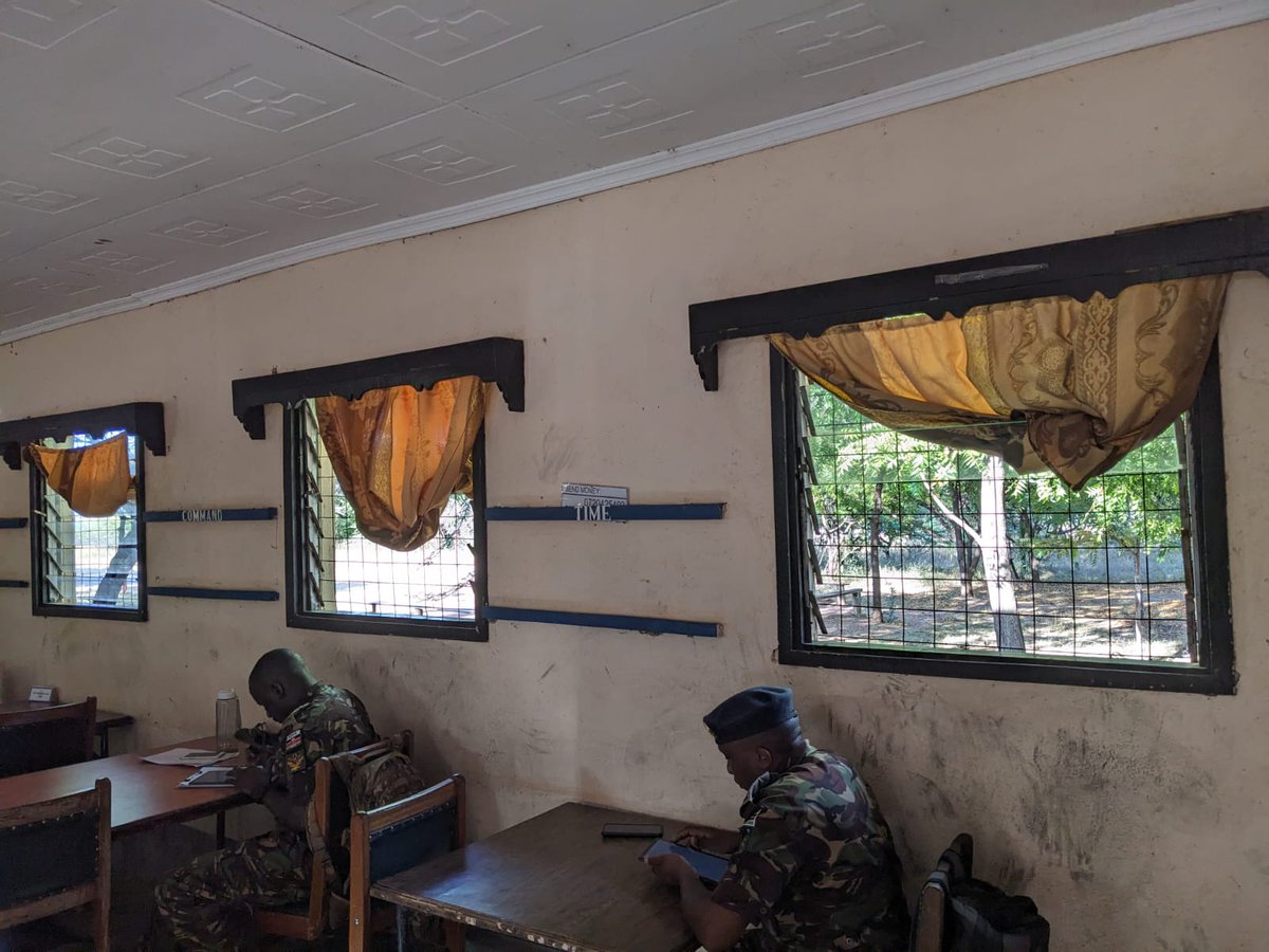 🇬🇧 BPST(A) training in #Kenya 🇰🇪 1️⃣9️⃣ Kenya Defence Forces (@kdfinfo ) Captains on their Engineer Squadron Commander's Coirse in Isiolo. Training was supported by 🇬🇧 BPST(A), who also had a Monitoring and Evaluation (M&E) session. #pamoja