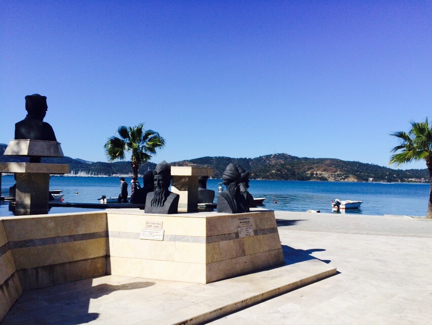 OceanwidePropUK's tweet photo. We live in an amazing town.... Fethiye with blue skies and endless dreams.
https://t.co/Z8RDvhccC0
#fethiyelife #BLUESKY #mediterranean #ocenwideproperties https://t.co/jeyICKw3xm