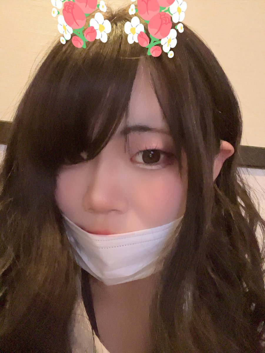 黒髪…似合わなさ過ぎて萎える(´._.｀)

とりあえず歌おう(*´∀`).•*¨*•.¸♬