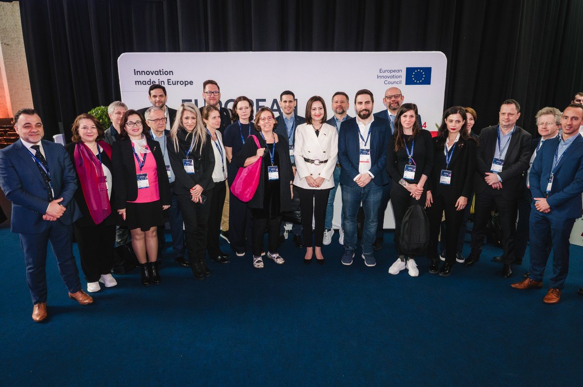 Iliana Ivanova tweet media