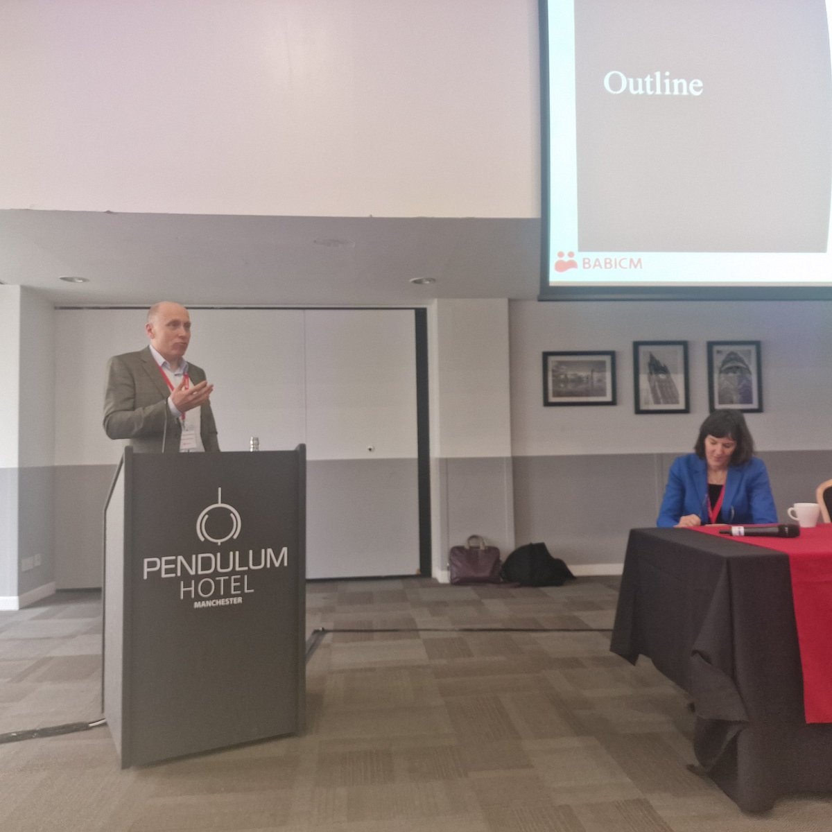 Brownscaseman tweet media