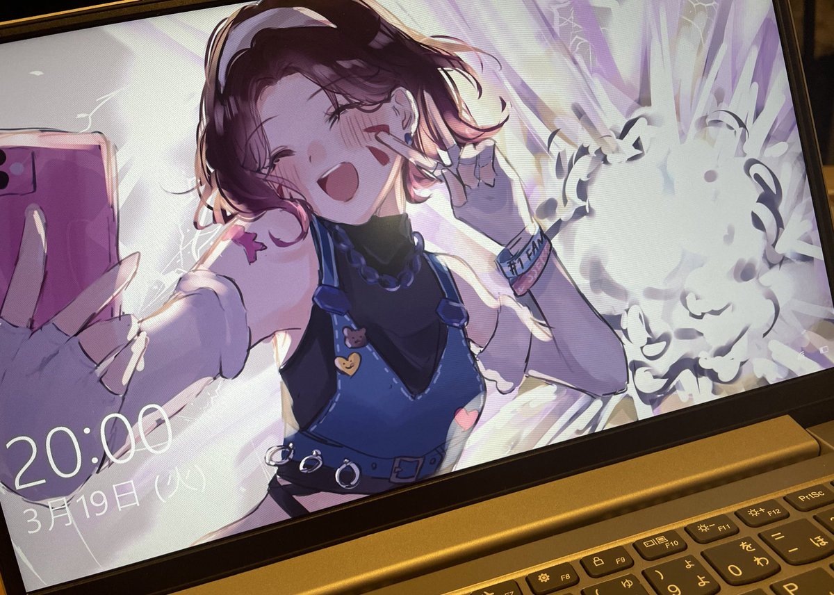 o694699's tweet photo. 私の絵デスクトップにするの結構かわいいからおすすめです https://t.co/rDq9M0bL6a