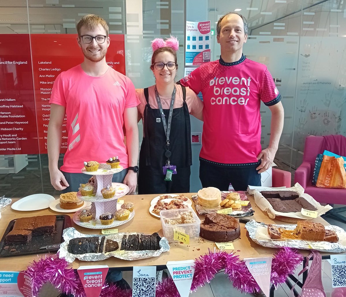 Ryan, Sara and Bruno from our breast biology group are all lacing up their running shoes and fundraising for @wearepreventBC on the Great Manchester Run. Show your support by purchasing one of our delicious cakes! Today @ the OCRB now until sold out! @MCRCnews @UoM_DCS @CRUK_MI