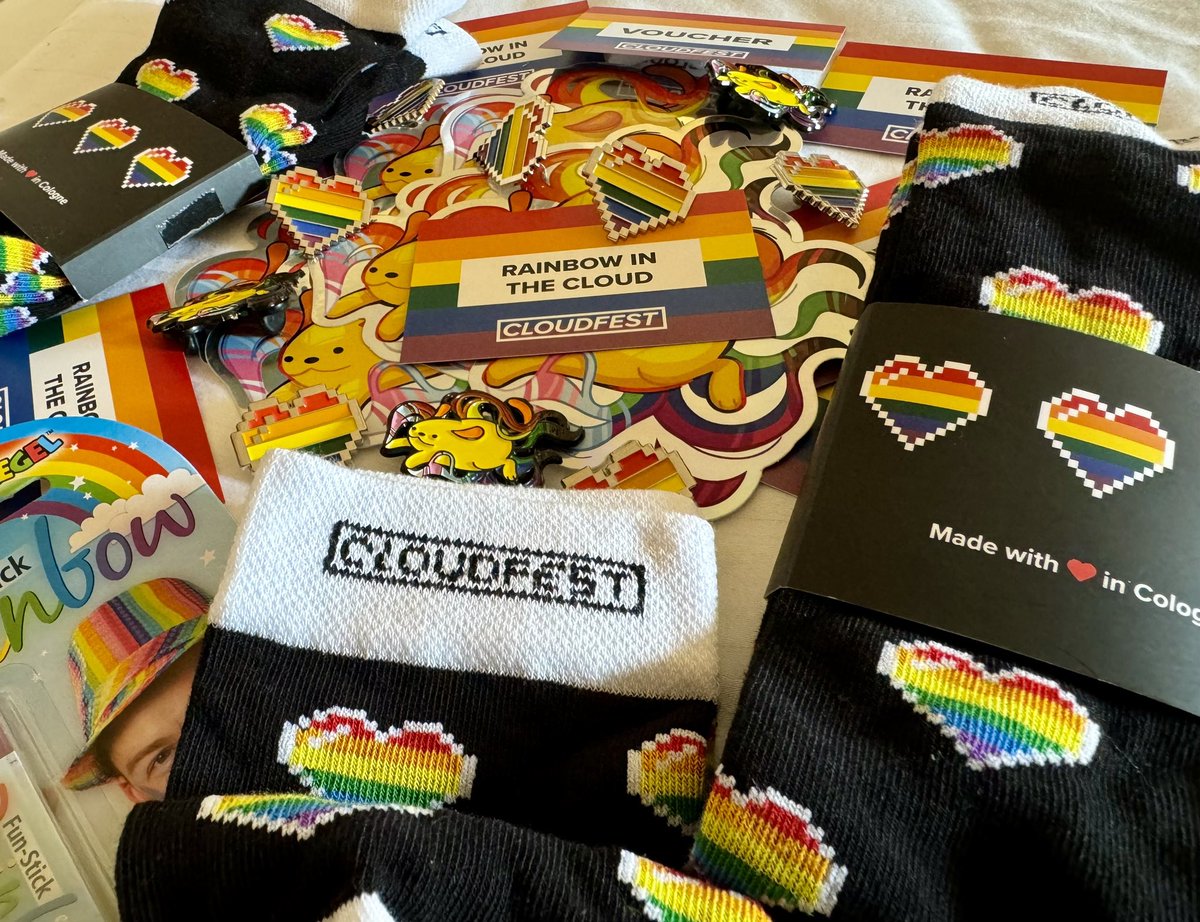 CaroleOlinger's tweet photo. Join us tonight at 10pm at the first #CloudFest "Rainbow in the Cloud" party at Colosseo!
Expect surprises, glitter, special guests & #Karaoke as we celebrate, support and promote #DiversityAndInclusion in tech. Don't miss out! π βοΈ
#RainbowInTheCloud #RepresentationMatters https://t.co/n8cqkP4TSZ