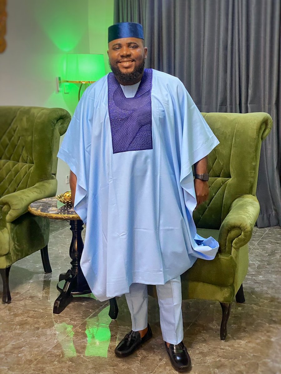 officialatambi's tweet photo. Hi,this is a reminder to do business with me today and have value for your money. I make really beautiful outfits, do well to send a dm. https://t.co/7fv2cbalPW