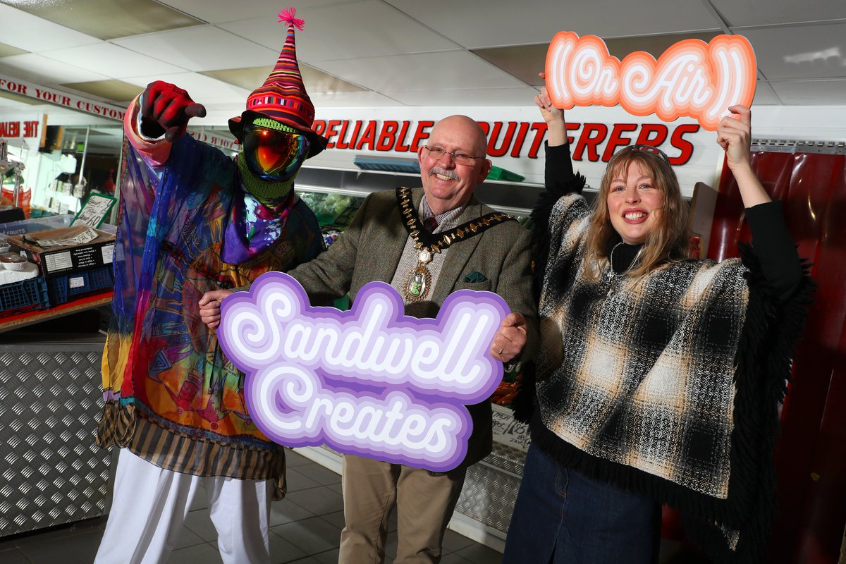 A pop up radio stall in West Bromwich Indoor Markets, a song-writing competition for young people and free performance workshops are just some of the events planned as part of a major 3yr project, being launched by @BirminghamOpera in Sandwell this week. birminghamopera.org.uk/sandwell-creat…