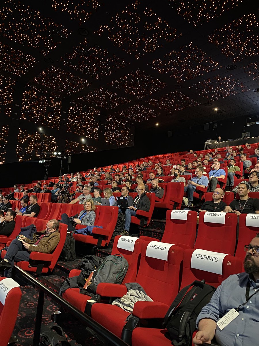 danieloh30's tweet image. Pretty awesome venue, real theater for #OpenShiftCommons at KubeCon Paris