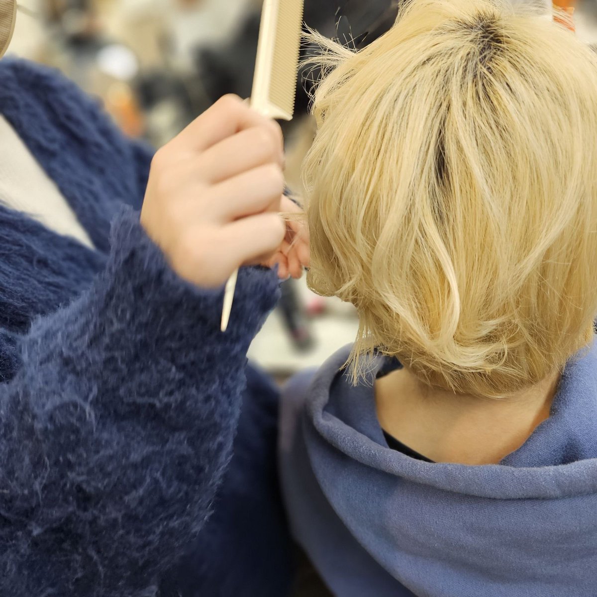 osakabeauty's tweet photo. 入学式2部の歓迎会
準備練習の様子✨✨

新入生の皆さん、本番のステージ楽しみにしていてくださいね💓

学校HP👇 https://t.co/Z1mMeJ2u0f

#大阪ビューティーアート専門学校 
#入学式 #歓迎会 #ネイルチップ 
#ヘアメイク https://t.co/xuBfwNiutL