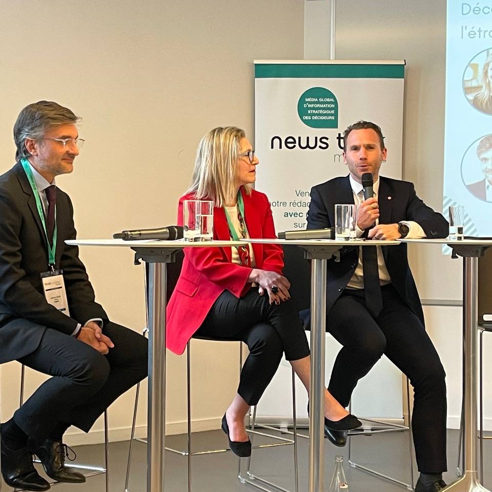 Au colloque #ThinkMobilités2024 pour intervenir sur la décarbonation des transports. 

👉 L’occasion de partager les enjeux rencontrés par le territoire Guyanais : sous-développement du routier, usage intensif de l’aérien, risques liés au transport fluvial.