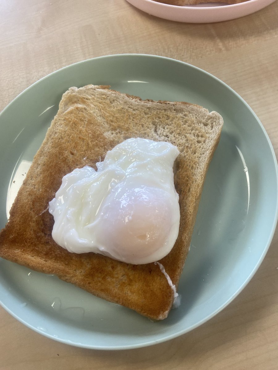 Miss Duff tweet media