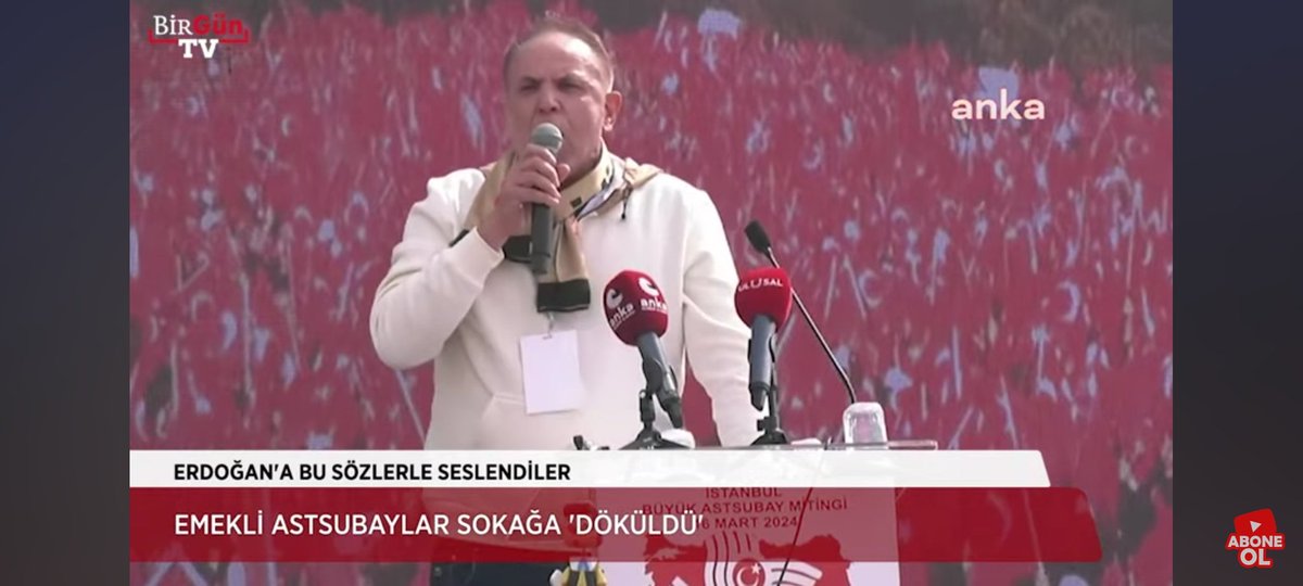 LeventUlucan1's tweet photo. Birlikte kurşun sıkıp kurşun yiyoruz birbirimize canımızı emanet ediyoruz.Ama adil paylaşıma gelince adalet terazisi hep sizden yana ağır basıyor. 21. Yüzyıldayız derebeylik dönemi değil ! 
Bu Lale devri anlayışı nereye kadar ?
@Astsbinisiyatif 
@tcsavunma https://t.co/R6UVRGXxYi