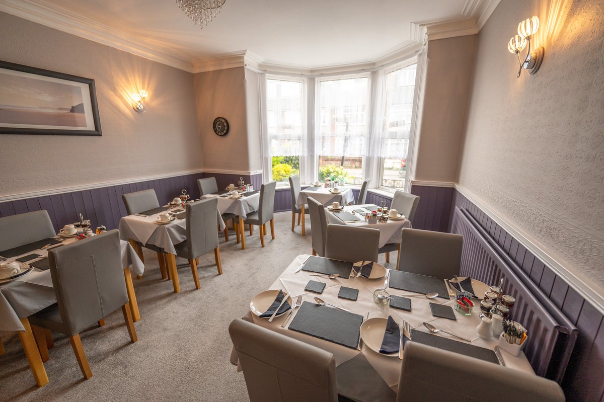 MagicalDesignUK's tweet photo. We recently took some photos for the Marden Guest House in Weymouth for them to use on their new website: https://t.co/14xgcYfmnl

The photos are a mixture of external and internal shots that can be used on the website and their booking portals. https://t.co/XY1lSQ3lAJ