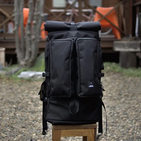 urawaRIMBA's tweet photo. お待たせいたしました。
@klipted のO.L.T Backpackが再入荷しました。
(店頭にて販売しております。)
今回はM / L両サイズ入荷したので、ぜひフィッティングしてみてください。
ご来店をお待ちしております。
https://t.co/oNMX0viSzQ
#klipted #oltbackpack #レコードバッグ #recordbag #djbag https://t.co/fAApQFMW0x