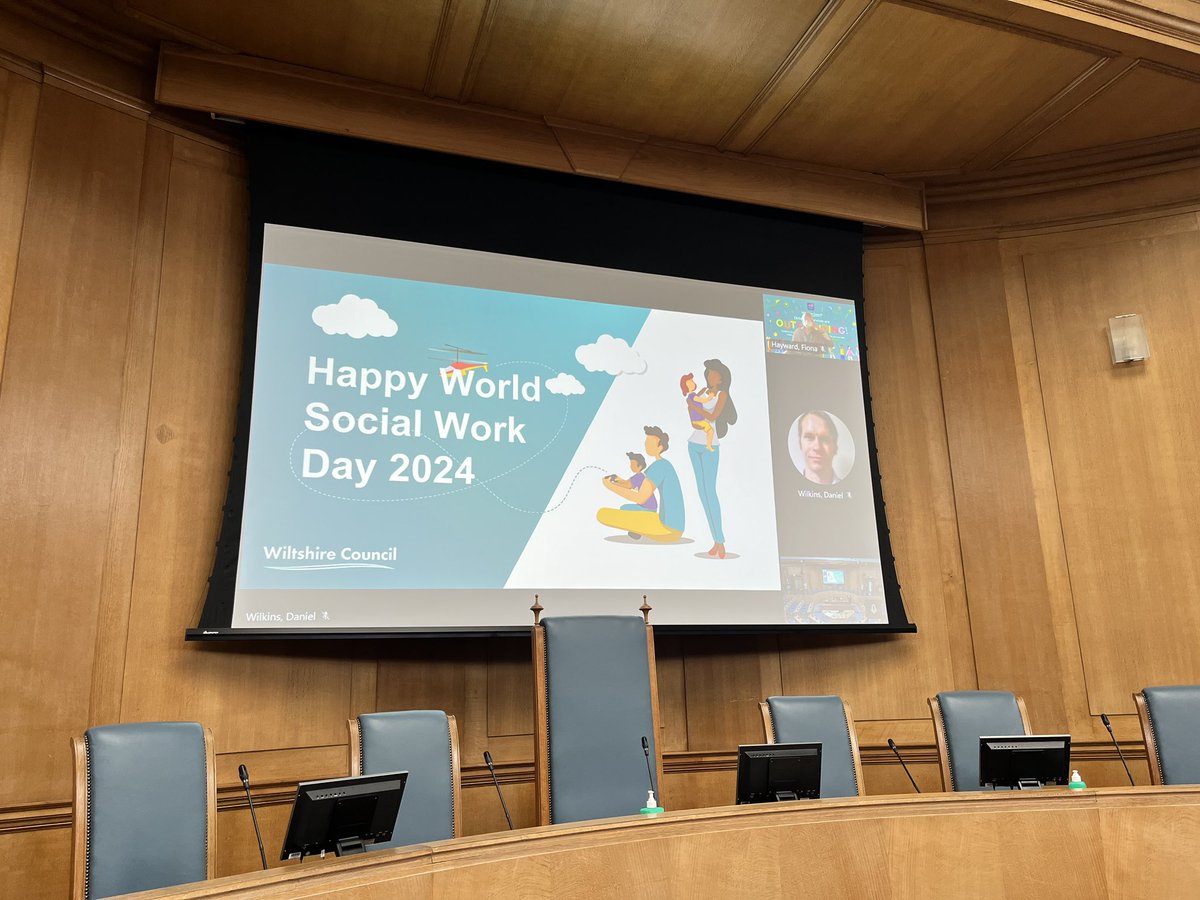 Danwilkins1981's tweet photo. Wonderful discussions at our social work event with social workers (and OT’s) sharing their funniest stories. The phrase “and then I realised I was talking to a parrot” was a particular highlight 😂 @wiltscouncil #WorldSocialWorkDay #WSWD2024 https://t.co/i7rKhw8ZWb