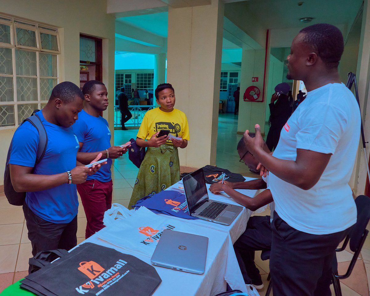 policyguild's tweet photo. We are grateful to have had amazing exhibitions by @kenaff_farmers @kyivamall, @_HOSA_JKUAT, @ypardkenya and @GlobalLF during the Policy Debates at Kenyatta University. 

#LetsTalkFoodSecurity https://t.co/vF0Cgjrnab