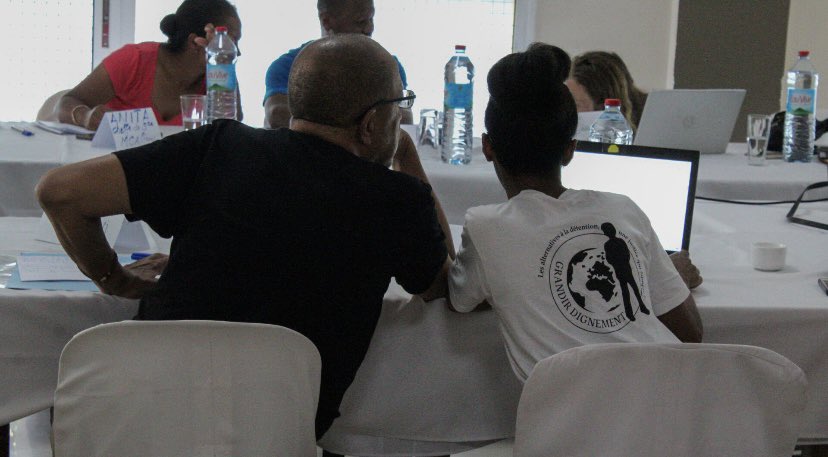 Pour le projet MAFONJA, un atelier de coordination entre le consortium Humanité &amp; Inclusion et Grandir Dignement s’est tenu les 26 et 27 février à Antananarivo 🇲🇬
Ce projet vise à promouvoir et protéger le #DroitDesEnfants en conflit avec la loi ! 👩🏻‍⚖️👨🏾‍⚖️

#inclusion #Justice