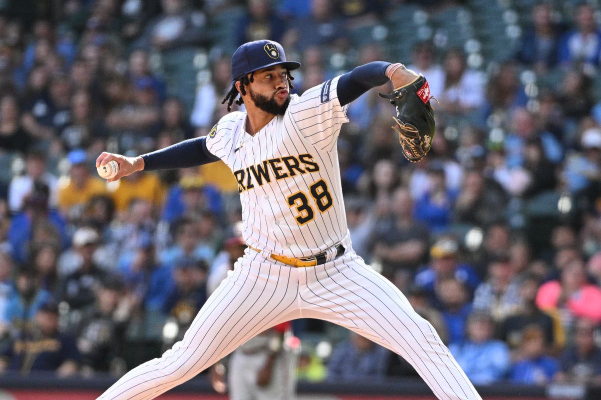 BrewCrewScoop's tweet photo. Episode 16 is out now!

🩼Airbender Injured
🌵Yelich/Haase Hot
📽️Projecting OD Roster
🍺Previewing Next Week’s Picks
📖Story Time with Scoop
⚾️Around the League

Apple: https://t.co/2GM8eXpBPD
Spotify: https://t.co/qjNZkTYpWT
YouTube: https://t.co/XDZTytoeRr https://t.co/Lxz96Pn6vo