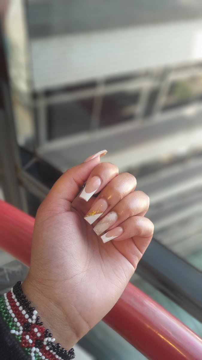 kalekatiku's tweet photo. I now see why all the baddies go to @AlexNailstech 😍😍 https://t.co/nA5tqU4BgC