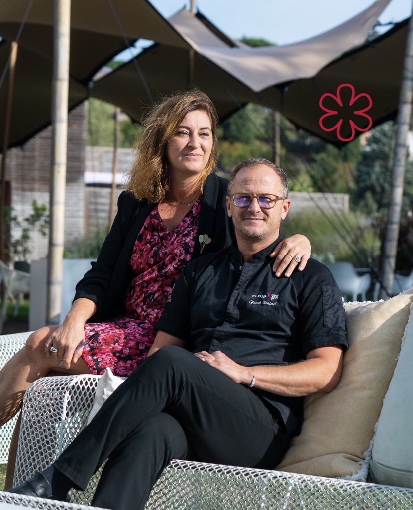 C'est avec une immense joie que nous vous annonçons le renouvellement de notre étoile Michelin pour une année de plus. Un grand MERCI à toute l'équipe du restaurant En Marge, à nos fournisseurs qui offrent toujours le meilleur et merci à nos tous nos clients de nous soutenir !