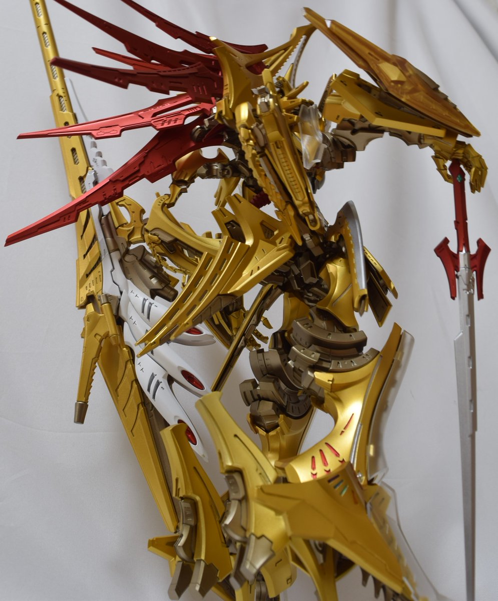 ボークス 1/72 帝騎 マグナパレス ザ・ナイト・オブ・ゴールド完成