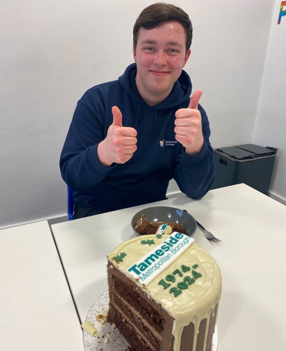 A huge thank you to @TamesideCollege students who baked this fantastic cake to celebrate Tameside Council turning 50 next month!🎂 The cake was enjoyed by our care leavers at their Tea Time Club. Robert, pictured, certainly gave it the thumbs up😃 #ProudTameside
