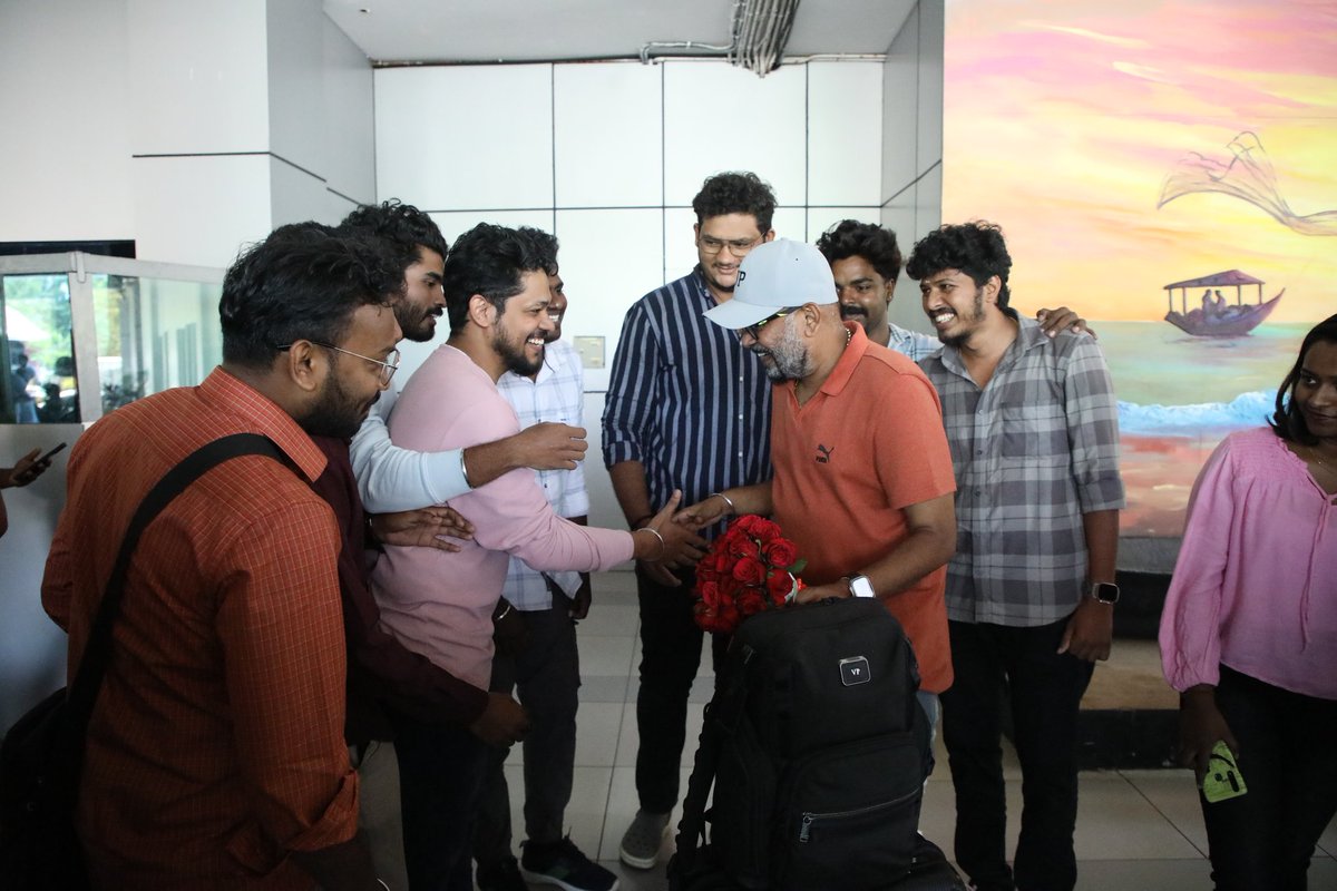 NabinOffl's tweet photo. Happy To Welcomed #TheGoat Movie Director VenkatPrabhu To Kerala 😻❤️

So Sweet Of A Person You Are @vp_offl 😚

#VIJAYStormHitsKerala @actorvijay
#TheGreatestOfAllTime https://t.co/h8oRMtC8uW