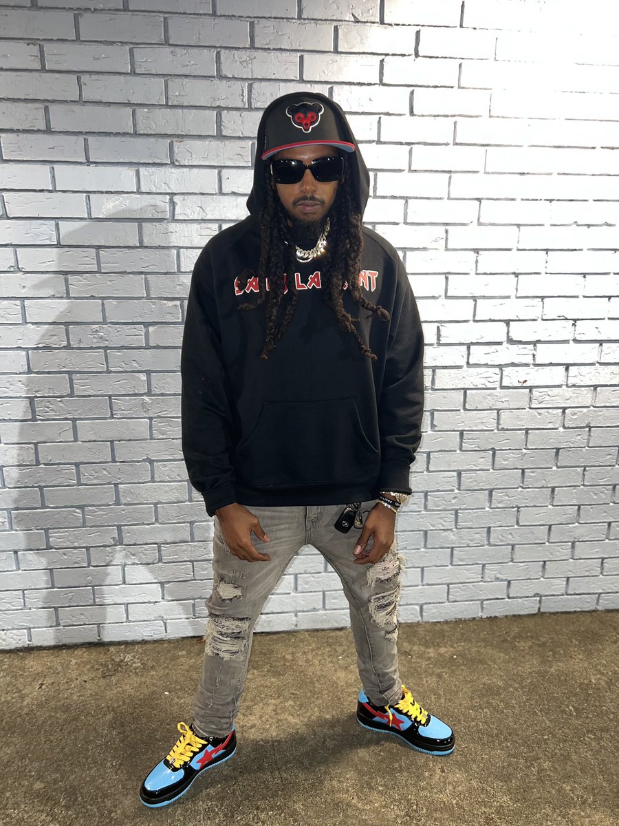 5limeFly's tweet image. Just kause I never post any pics on here like dat