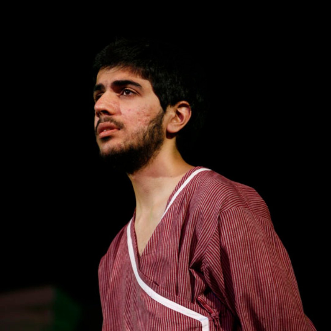 DelhiEventscom's tweet image. A Quiet Desire, Play based on the story of Rabindranath Tagore and Kadambari Devi

Saturday, 23 March 2024, 4pm and 7pm

The Stein Auditorium, India Habitat Centre (IHC), Lodhi Road

t.ly/hbCp0

#TheatreWorks #TheatreDirector