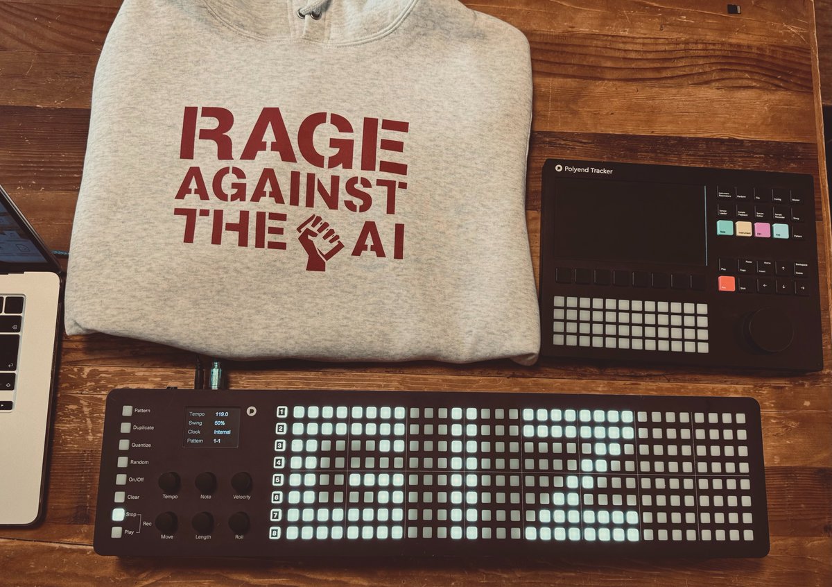 gizmodojapan's tweet image. このべらぼうに長いシーケンサー、ポチポチボタンを押して8小節の曲を一発で打ち込めるんだぜ。今やAIで作ったほうが早いけどな！
#polyend #polyseq @madeinpolyend #rageagainsttheai #rata #aipark #ai
yatai.gizmodo.jp