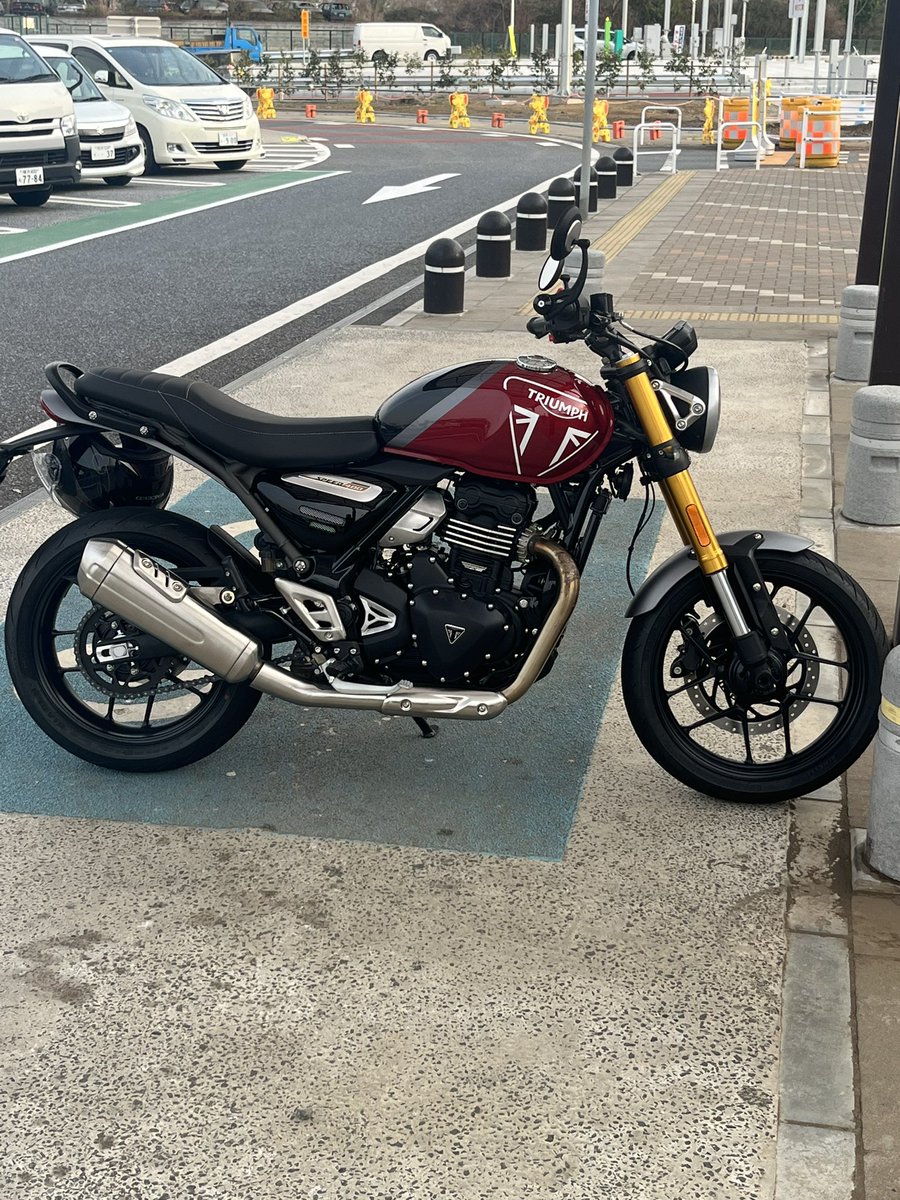 NGS_fran_ship7's tweet photo. 1週間たったけど納車完了してました✌︎('ω')✌︎ https://t.co/NtNkShEo9T